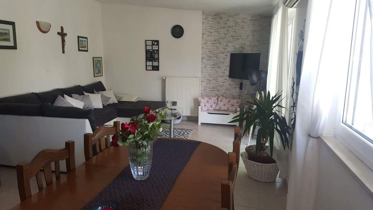 Villa Surac Murvica  Екстер'єр фото
